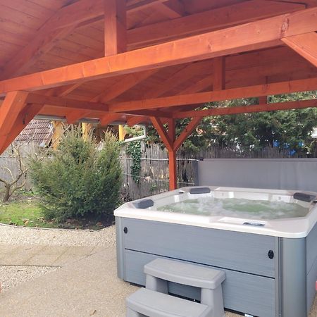Beni Nyaralo Appartement Békésszentandrás Buitenkant foto