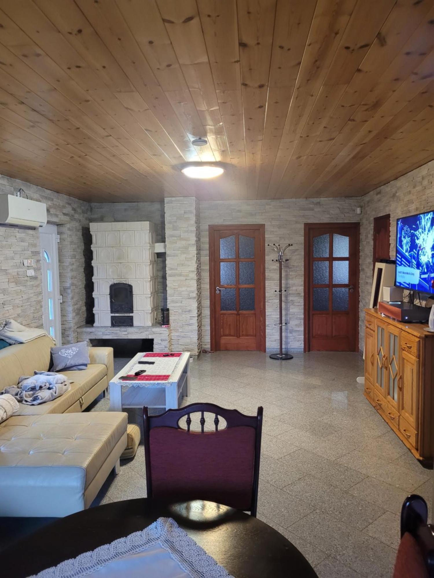 Beni Nyaralo Appartement Békésszentandrás Buitenkant foto