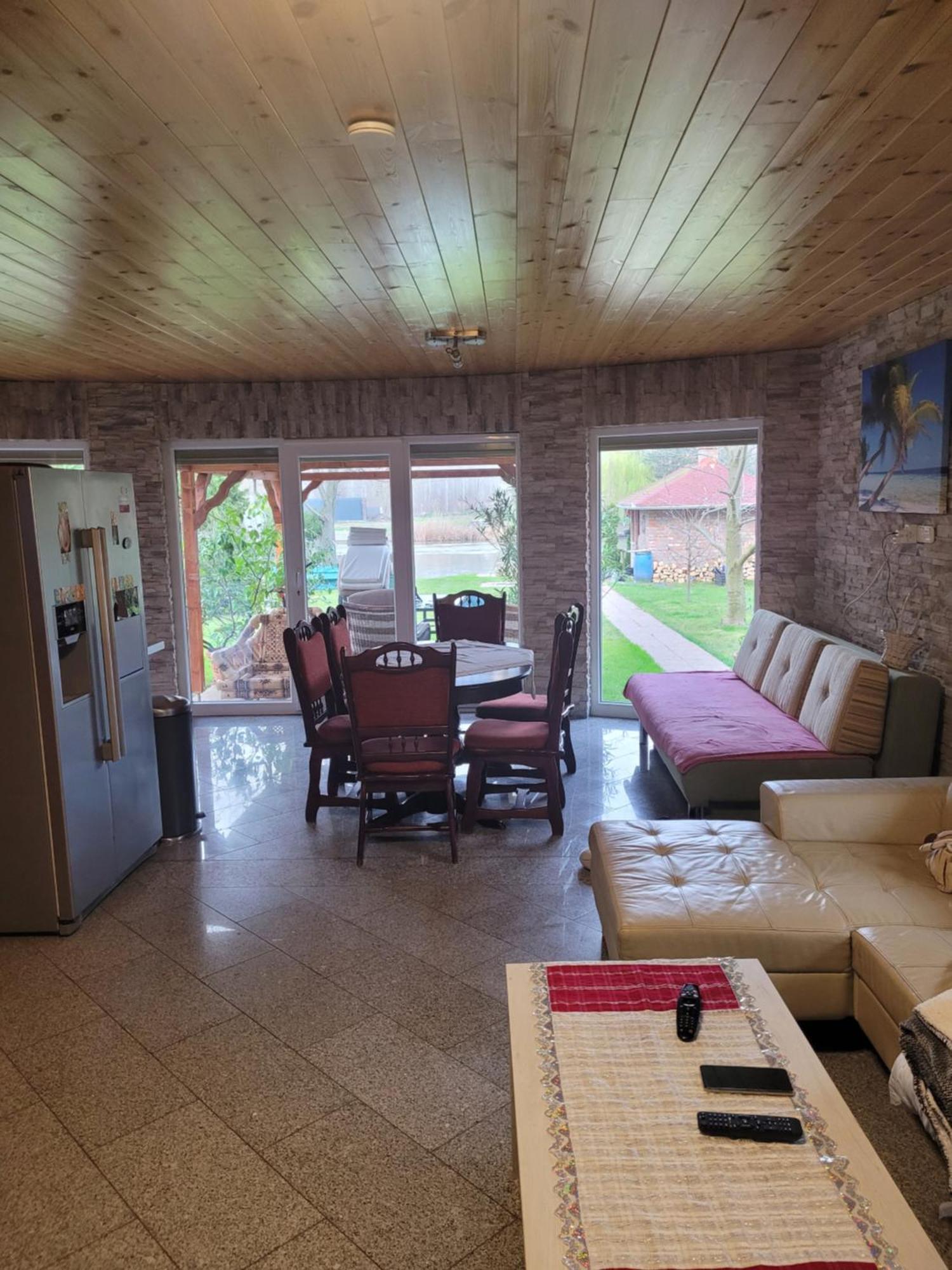 Beni Nyaralo Appartement Békésszentandrás Buitenkant foto
