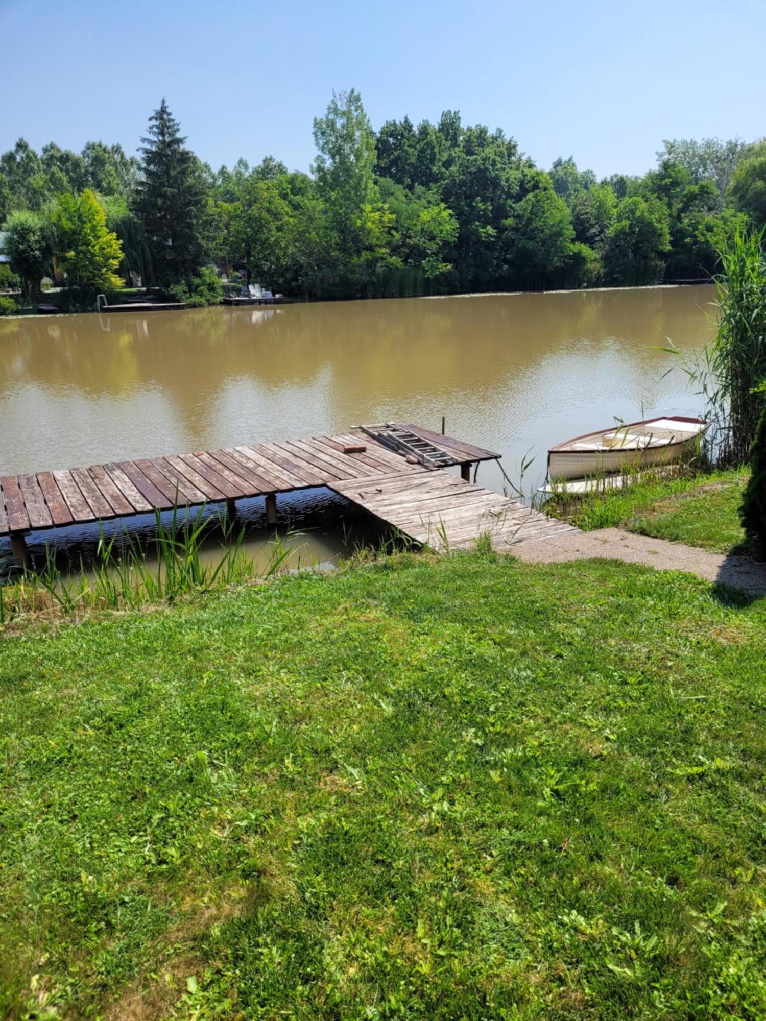 Beni Nyaralo Appartement Békésszentandrás Buitenkant foto