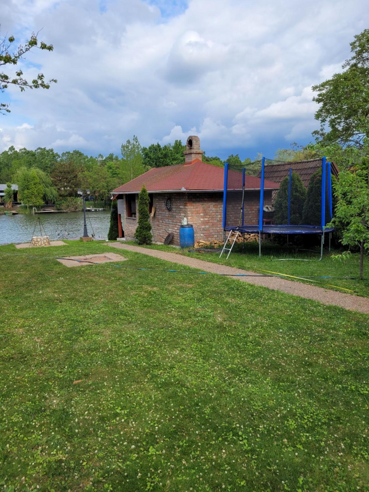 Beni Nyaralo Appartement Békésszentandrás Buitenkant foto
