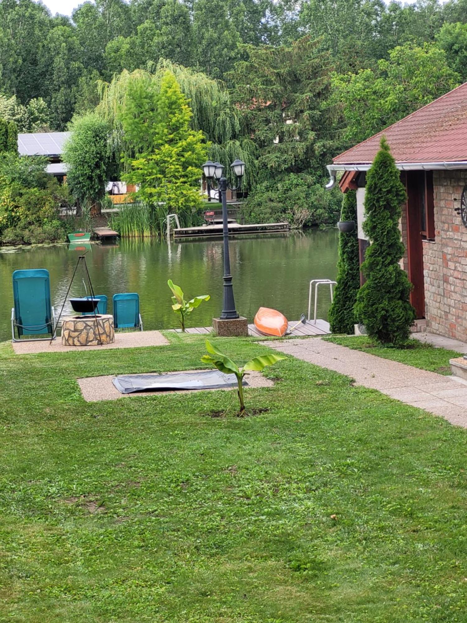 Beni Nyaralo Appartement Békésszentandrás Buitenkant foto